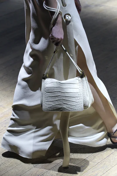 Look 85